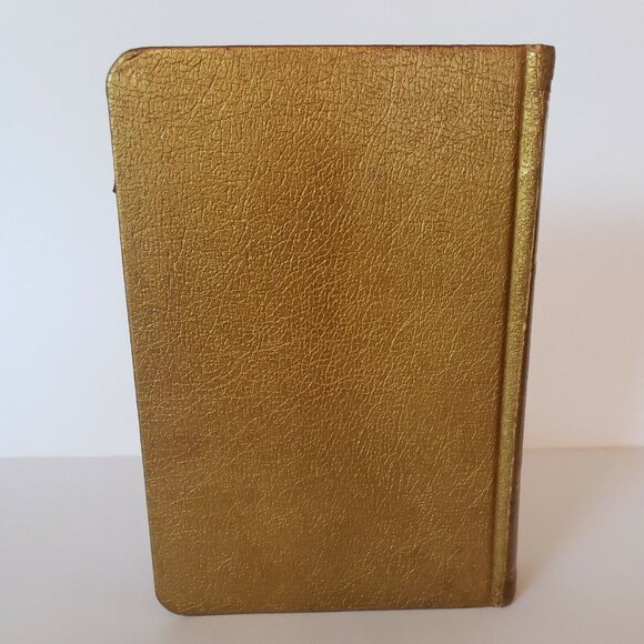 The Catholic Missal Mid Century Gold Hardcover Holy Liturgy Devotion Prayers 60s - Picture 5 of 12